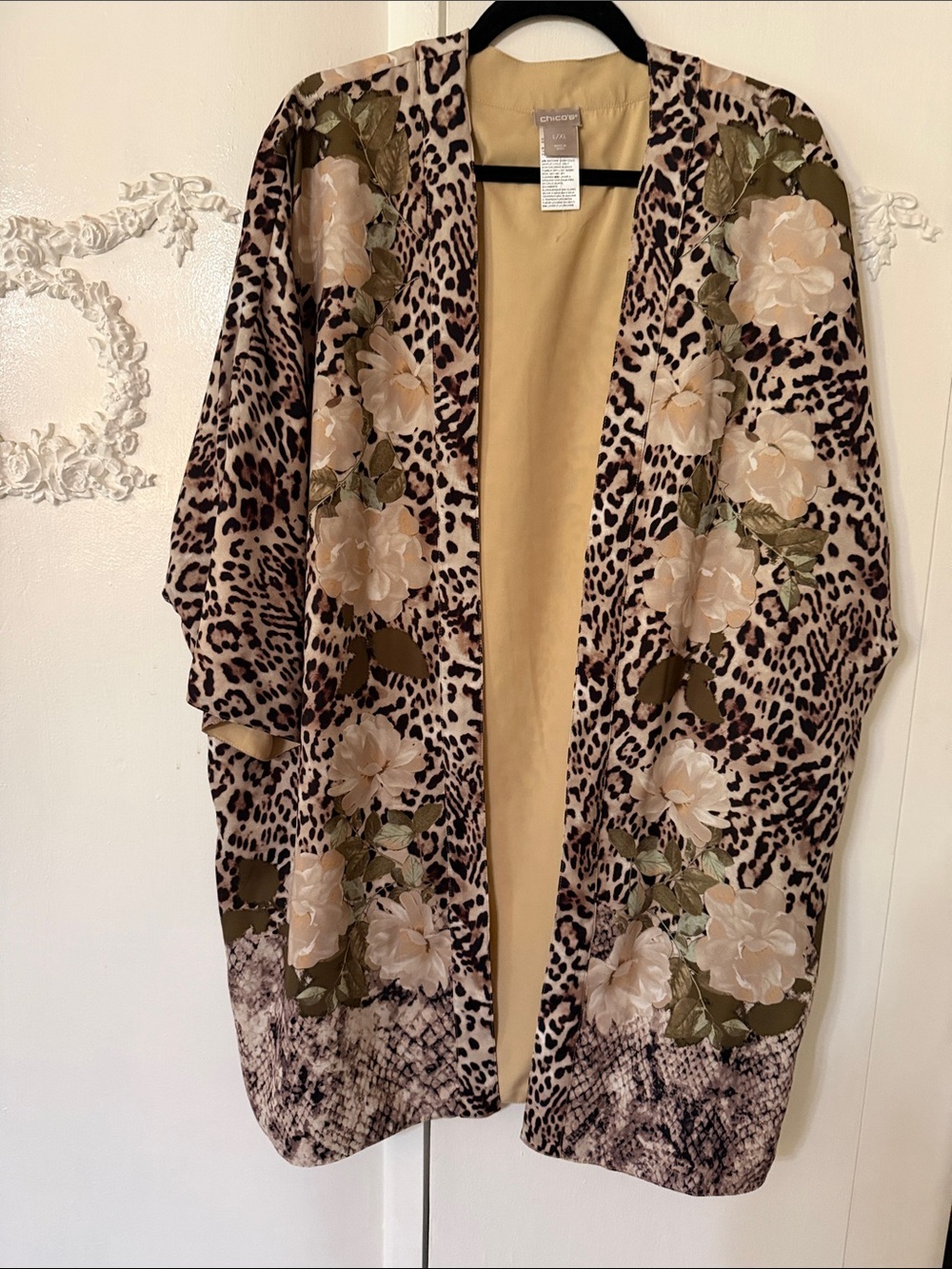 Chico's Beige Floral & Leopard Open-Front Kimono